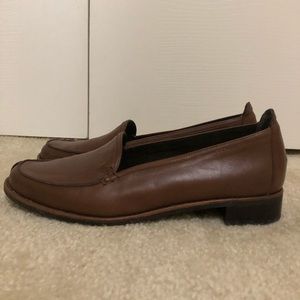 Stuart Weitzman Vintage Brown Leather Loafers